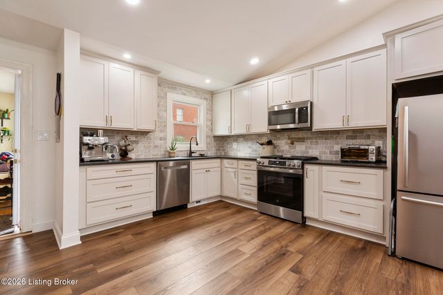 2634 Lindsay Ave, Louisville, KY 40206