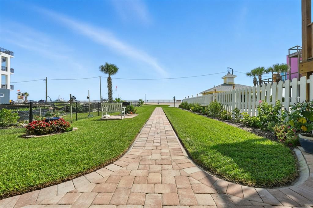 Image 29 of property listing at 6612 S ATLANTIC AVENUE 101, New Smyrna Beach, FL 32169
