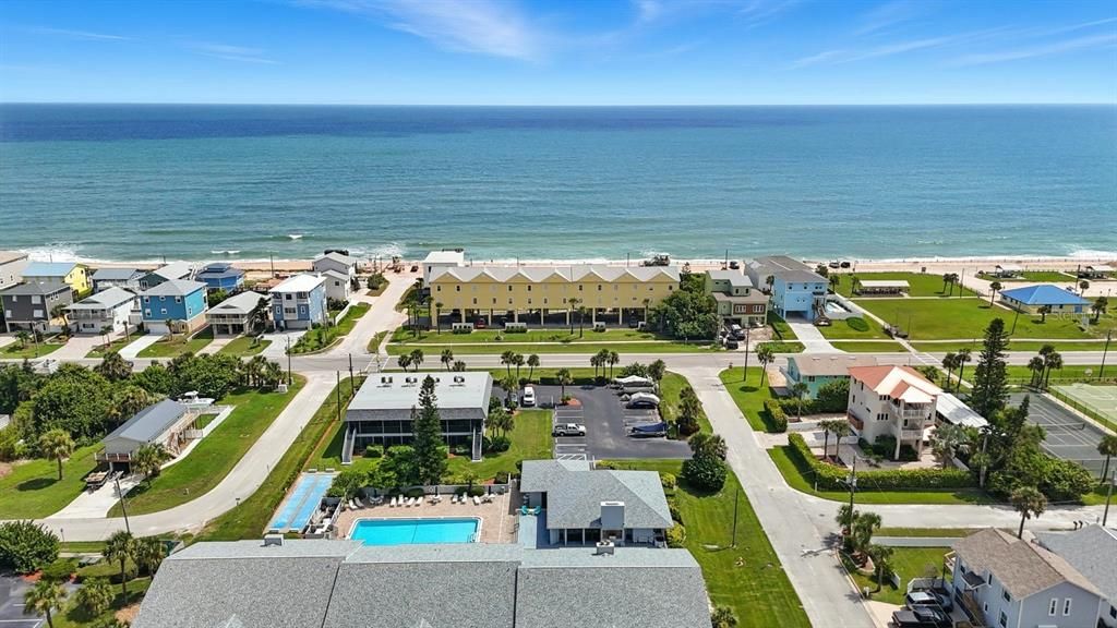 Image 30 of property listing at 6612 S ATLANTIC AVENUE 101, New Smyrna Beach, FL 32169