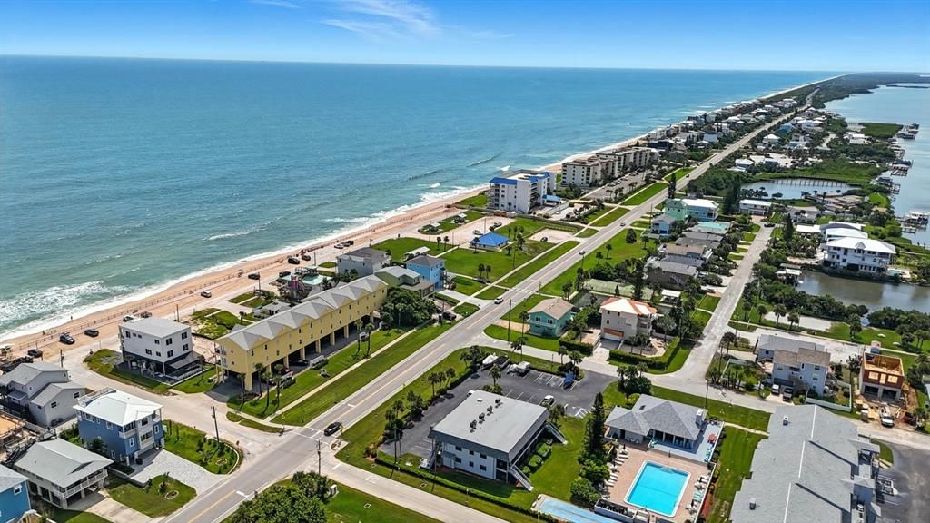 Image 31 of property listing at 6612 S ATLANTIC AVENUE 101, New Smyrna Beach, FL 32169