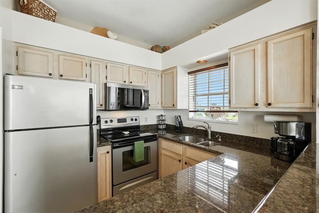 Image 5 of property listing at 6612 S ATLANTIC AVENUE 101, New Smyrna Beach, FL 32169