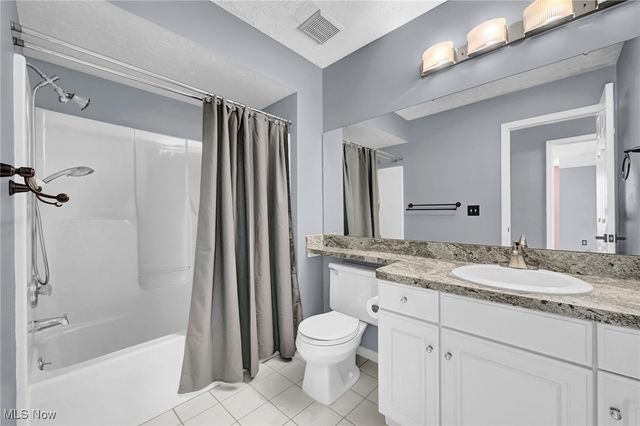 23411 Grist Mill Court 2, Olmsted Falls, OH 44138