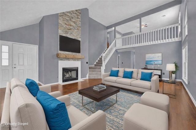 23411 Grist Mill Court 2, Olmsted Falls, OH 44138