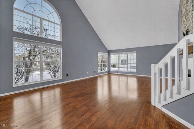 23411 Grist Mill Court 2, Olmsted Falls, OH 44138