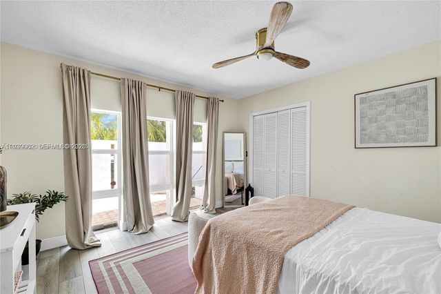 5706 Guava Dr, Tamarac, FL 33319