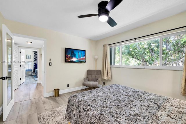 5706 Guava Dr, Tamarac, FL 33319