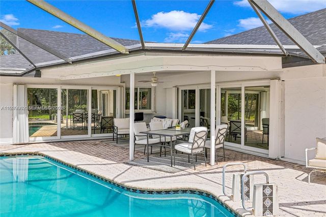 5706 Guava Dr, Tamarac, FL 33319