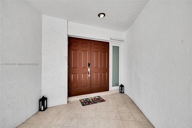 5706 Guava Dr, Tamarac, FL 33319