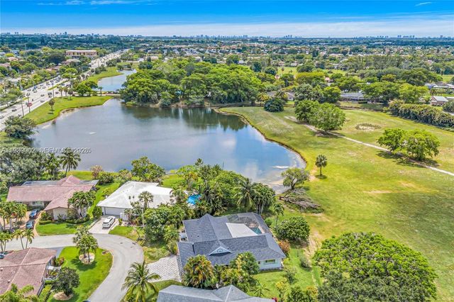 5706 Guava Dr, Tamarac, FL 33319