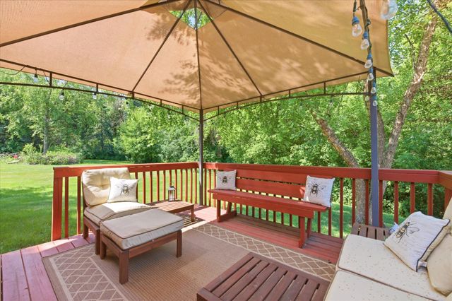 15873 Hayes Trail Court, Apple Valley, MN 55124