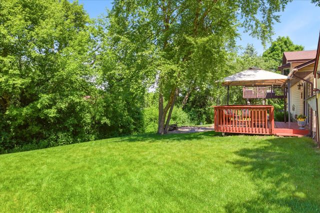 15873 Hayes Trail Court, Apple Valley, MN 55124