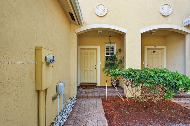 661 NW 21st Ave, Pompano Beach, FL 33069