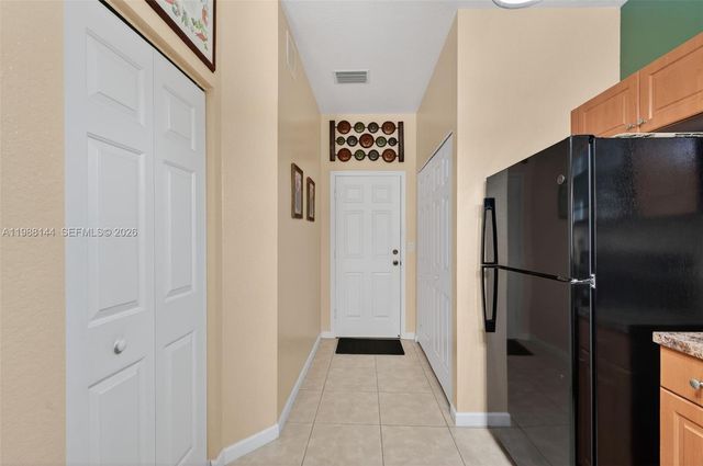 661 NW 21st Ave, Pompano Beach, FL 33069