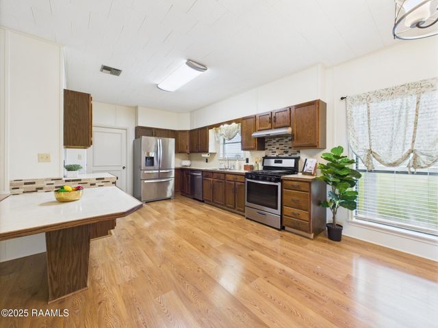 19004 W La Hwy 335, Kaplan, LA 70548