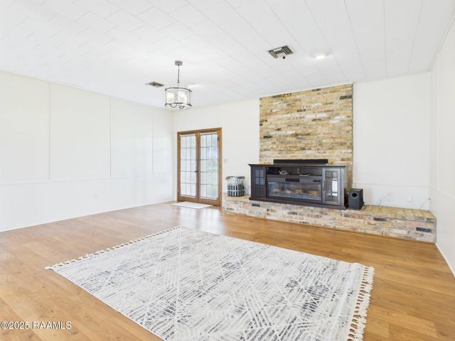19004 W La Hwy 335, Kaplan, LA 70548
