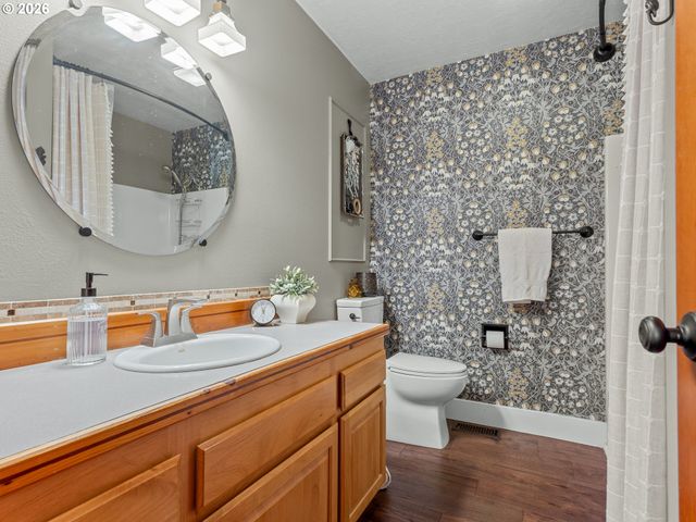 36442 Se GORDON CREEK Rd, Corbett, OR 97019