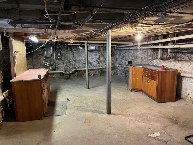 28-30 Wyman St., Lynn, MA 01905