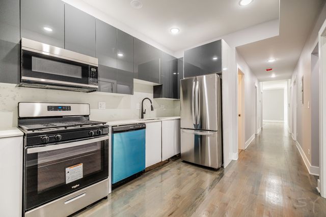 6338 S Vernon Avenue 2N, Chicago, IL 60637