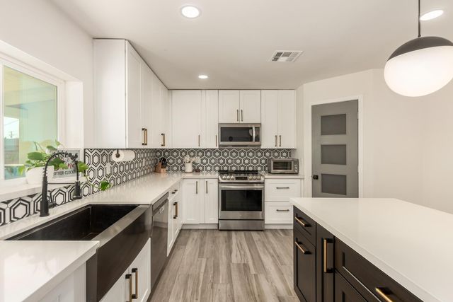 6701 E Culver Street, Scottsdale, AZ 85257