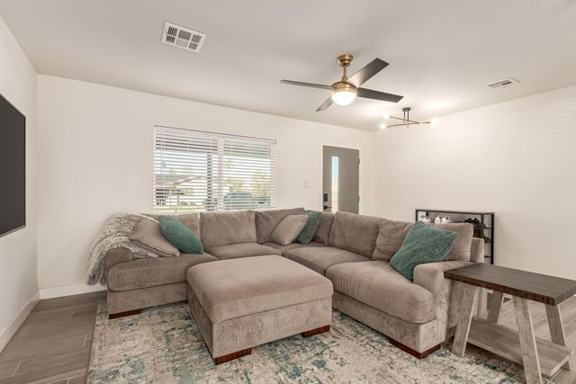 6701 E Culver Street, Scottsdale, AZ 85257