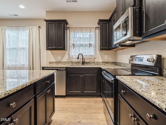 426 Jackson Pond Drive, Smithfield, NC 27577