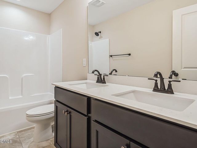 426 Jackson Pond Drive, Smithfield, NC 27577
