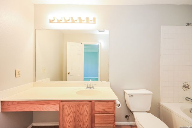 7322 Raintree Forest, San Antonio, TX 78233