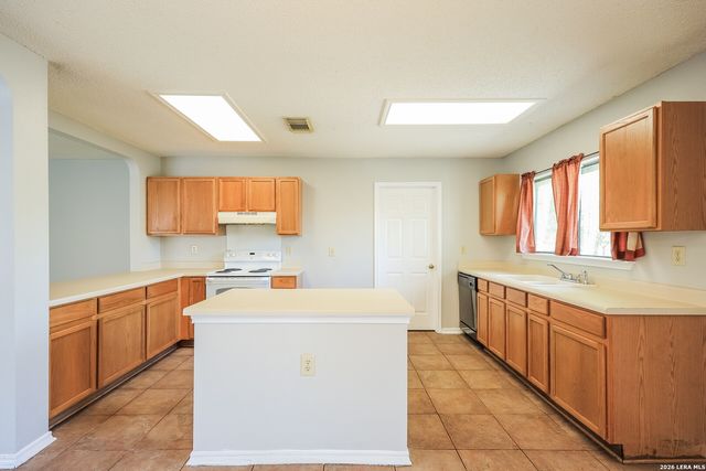 7322 Raintree Forest, San Antonio, TX 78233