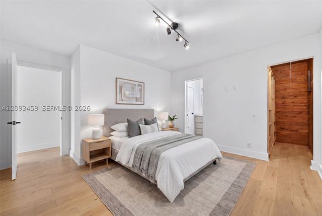 4353 Alton Rd, Miami Beach, FL 33140