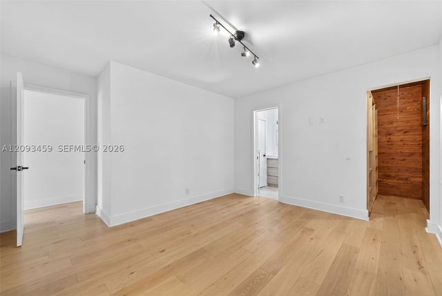 4353 Alton Rd, Miami Beach, FL 33140