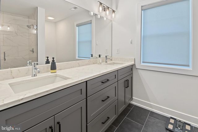 2629 SUMMIT AVE, Broomall, PA 19008