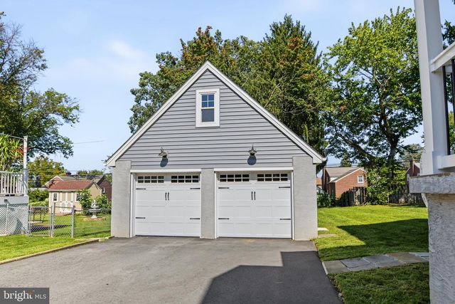 2629 SUMMIT AVE, Broomall, PA 19008