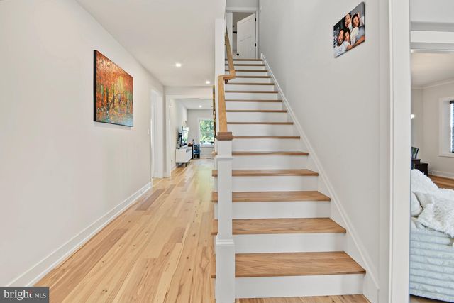 2629 SUMMIT AVE, Broomall, PA 19008