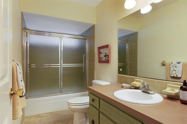 8303 ANNWOOD ROAD, Seminole, FL 33777