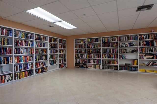 8303 ANNWOOD ROAD, Seminole, FL 33777