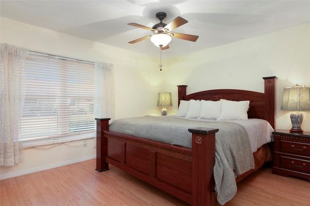 8303 ANNWOOD ROAD, Seminole, FL 33777