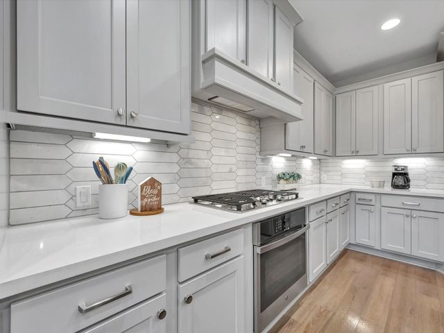 12218 Hickory Arroyo Drive, Humble, TX 77346