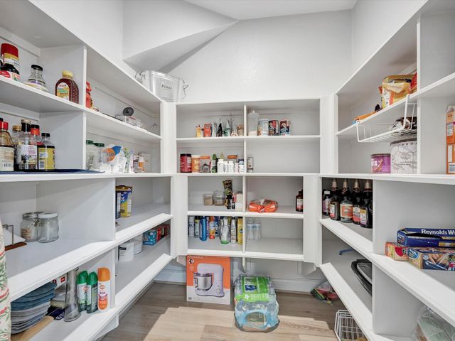 12218 Hickory Arroyo Drive, Humble, TX 77346