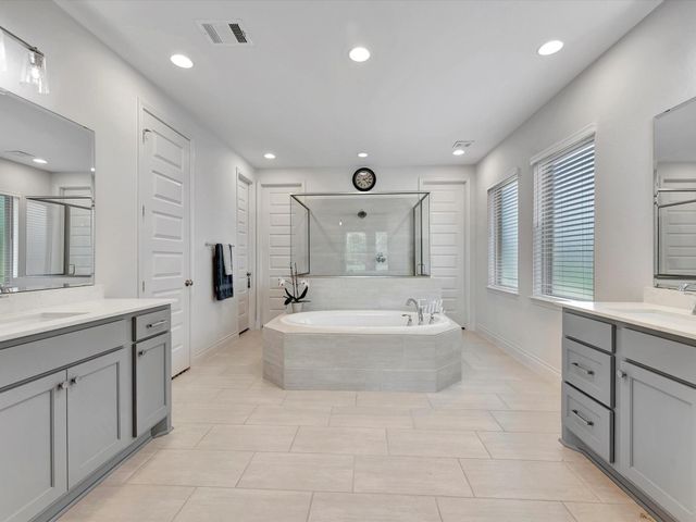 12218 Hickory Arroyo Drive, Humble, TX 77346