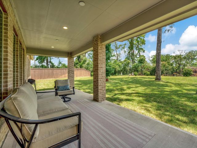 12218 Hickory Arroyo Drive, Humble, TX 77346