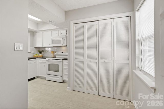 7801 Davinci Lane A, Charlotte, NC 28226