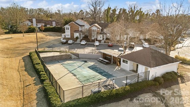 7801 Davinci Lane A, Charlotte, NC 28226