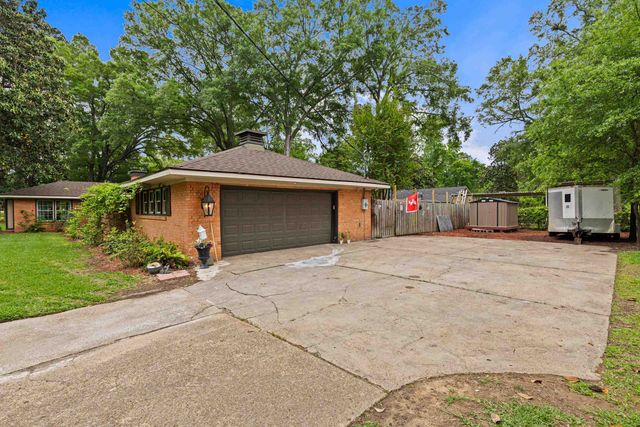 820 CRIMWOOD LANE, Kilgore, TX 75662
