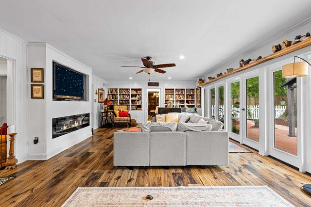 820 CRIMWOOD LANE, Kilgore, TX 75662