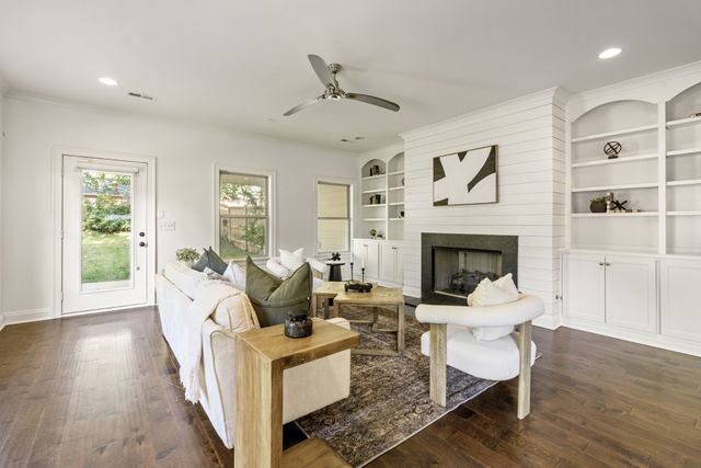 2420 Chapel Ave, Nashville, TN 37206