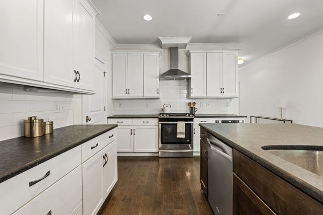 2420 Chapel Ave, Nashville, TN 37206