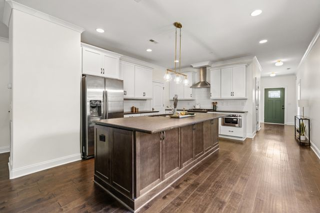 2420 Chapel Ave, Nashville, TN 37206
