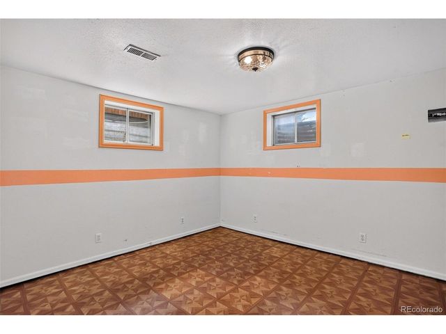 6472 Vrain St, Arvada, CO 80003