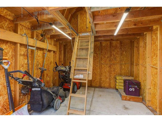 6472 Vrain St, Arvada, CO 80003