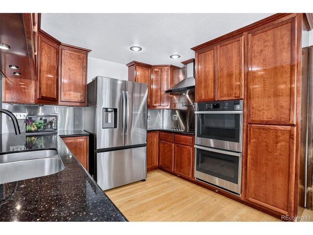 6472 Vrain St, Arvada, CO 80003